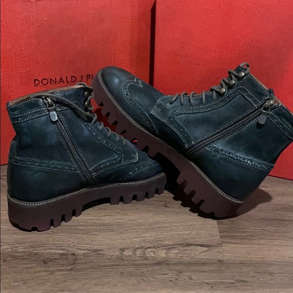 Donald J. Pliner - Myle Black Dress Dress Boots 8 - Picture 3 of 10